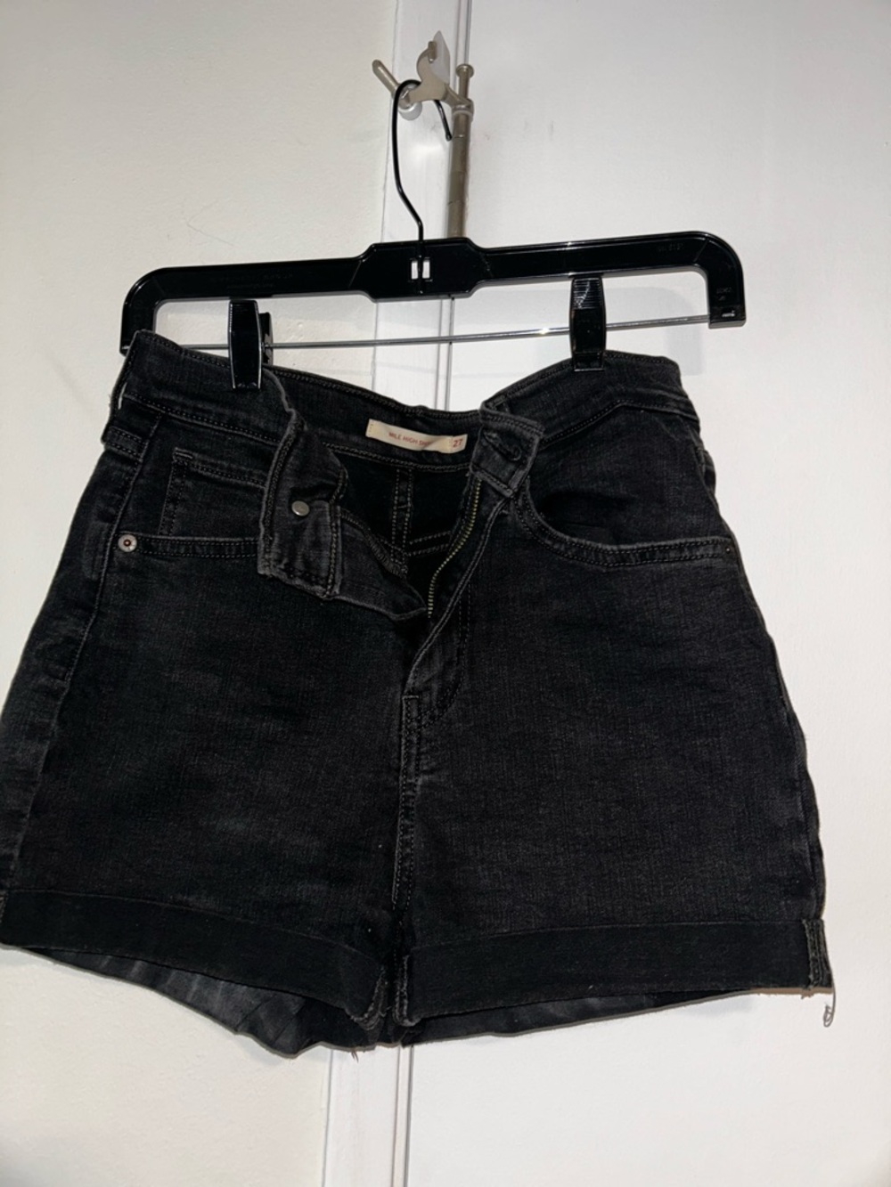 Levi’s Mile High Black Stretch Denim Shorts - Size 27